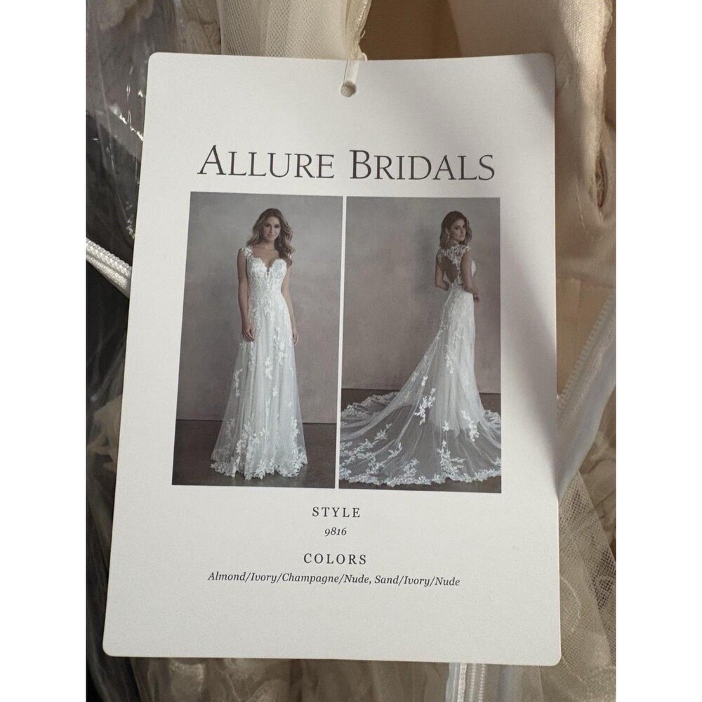 Allure Bridals Ivory Wedding Dress Size 16, new with tags